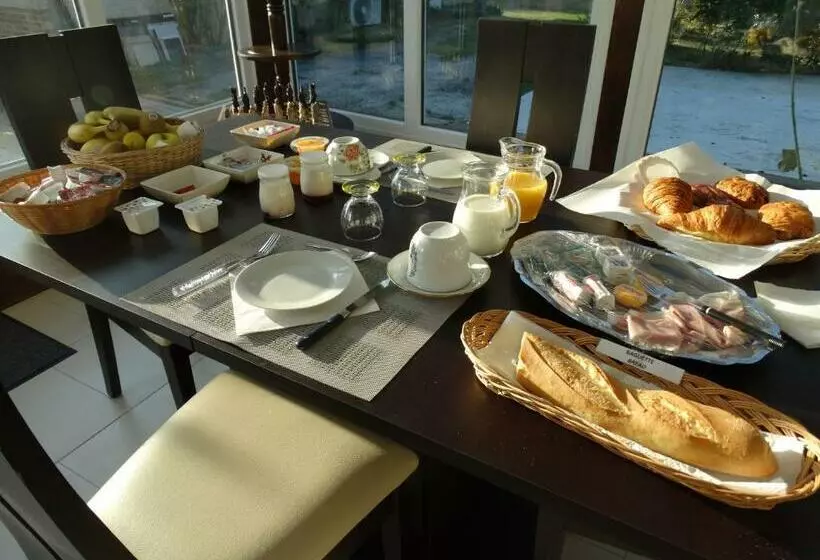 ペンション La Grange Du Verger