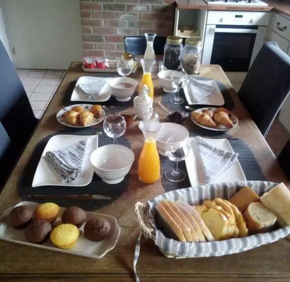 Majatalo La Hulotte Au Col Haut