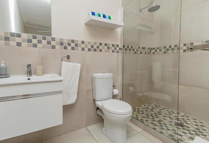 פנסיון Sea Breeze