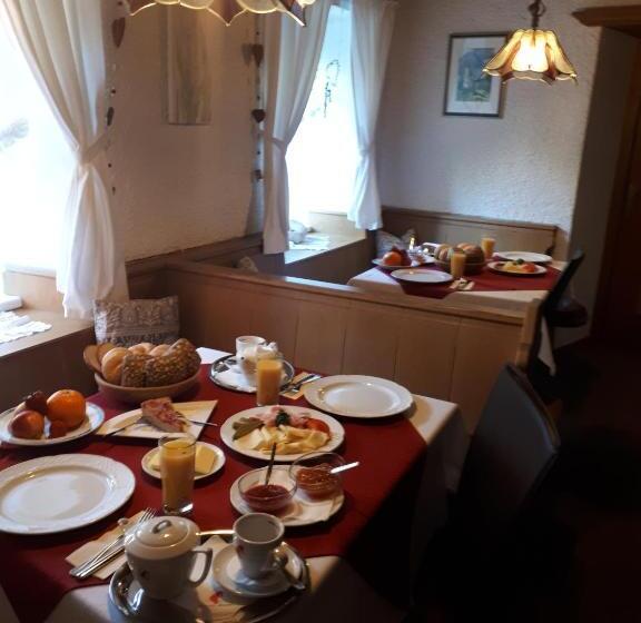 호스텔 Gasthaus Vinaders