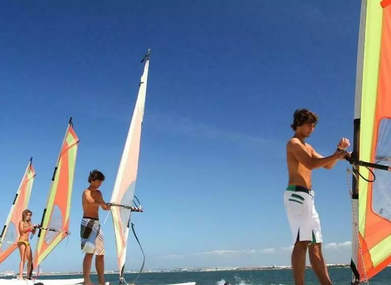 تختخواب و صبحانه Casa Dos Pingos De Mel