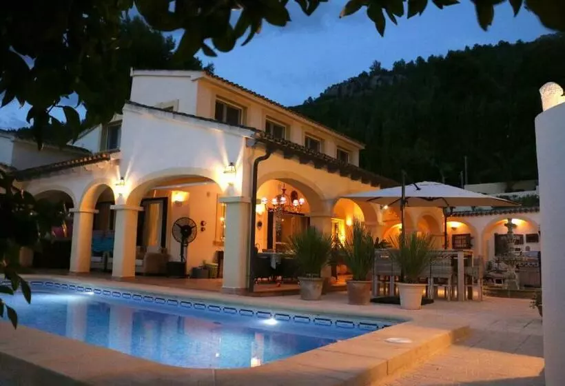 Aamiaismajoitus (B&B) Casa Orbeta