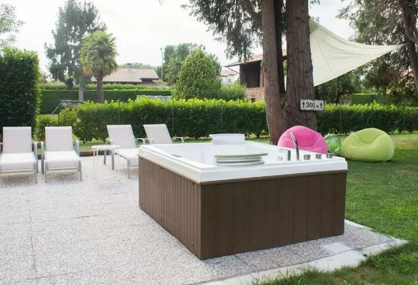 ベッドアンドブレックファースト Cascina Cattabreghetta