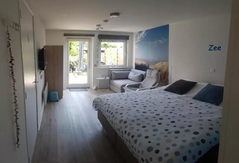 تختخواب و صبحانه Duin En Zee Texel