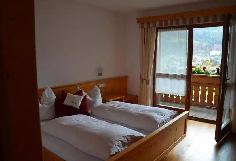 Aamiaismajoitus (B&B) Falkenau