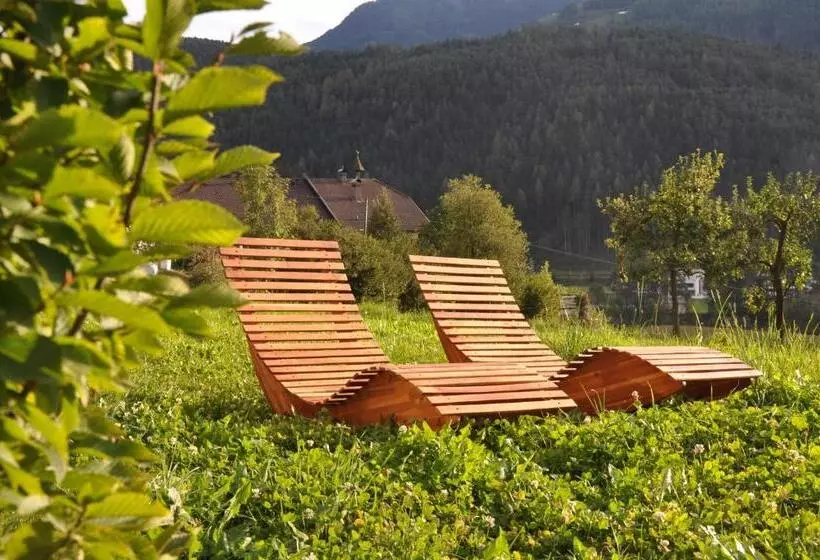 Aamiaismajoitus (B&B) Falkenau