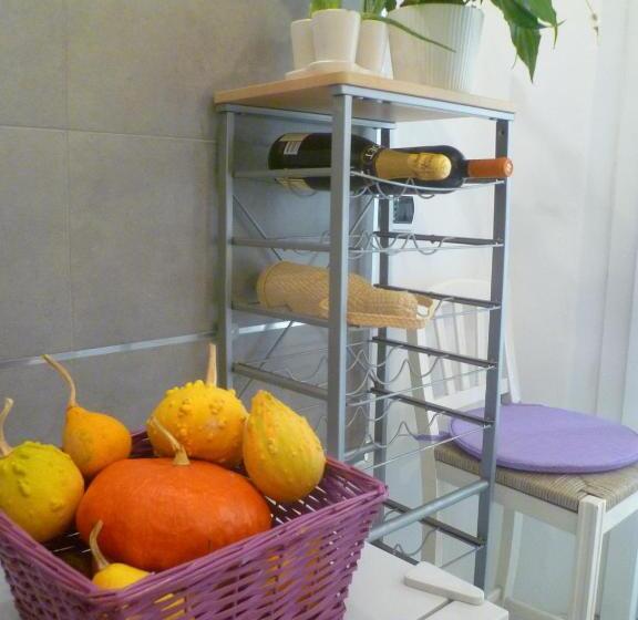 تختخواب و صبحانه L Incrocio 14