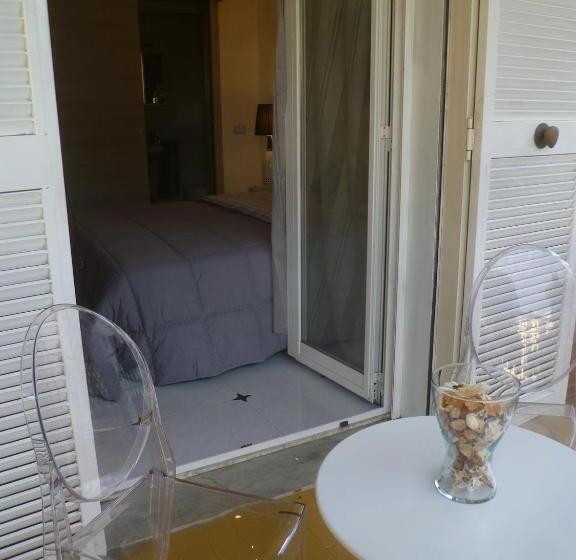 تختخواب و صبحانه L Incrocio 14