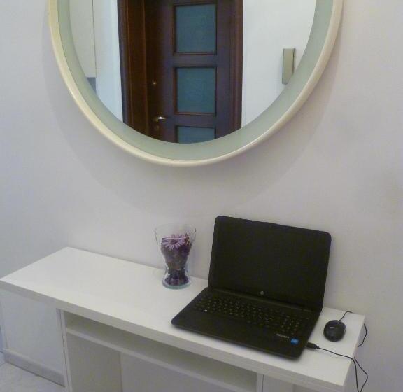 تختخواب و صبحانه L Incrocio 14