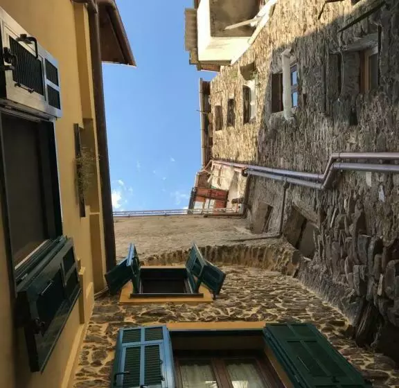 ベッドアンドブレックファースト La Paramira