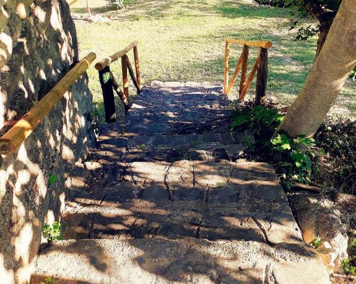 민박 Lo Sghimbescio