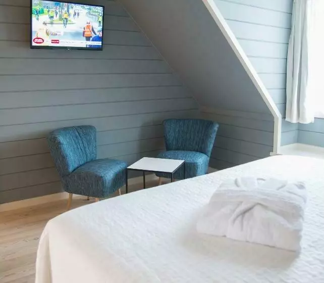 Aamiaismajoitus (B&B) Morris Coffee & Crafts