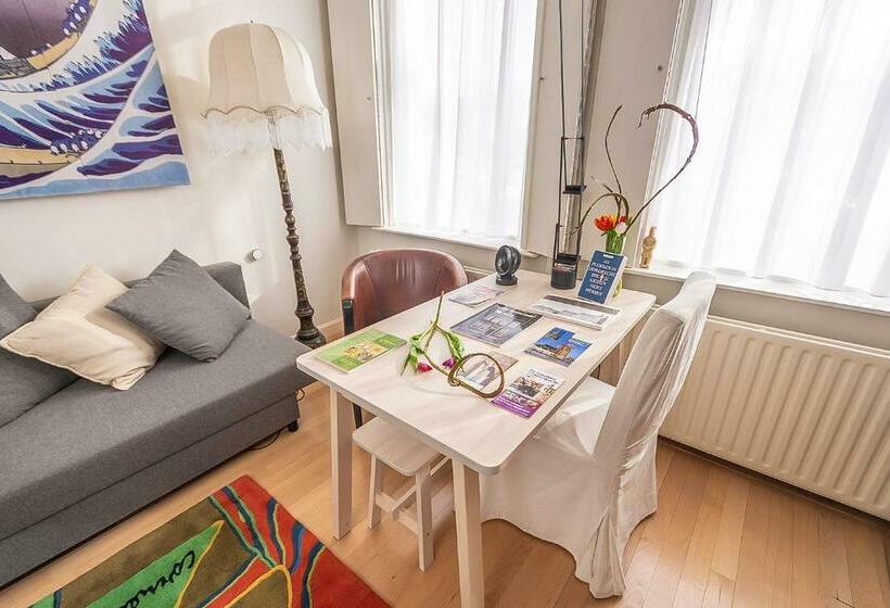 민박 Nieuwehaven25