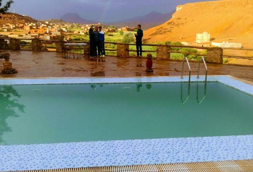 בית מלון כפרי Auberge Bougafer