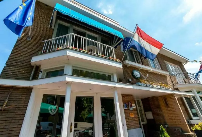 هتل Het Anker