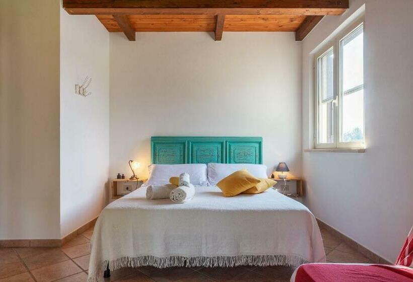 فندق Podere La Retomada