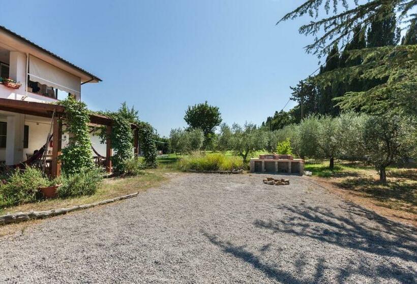 فندق Podere La Retomada