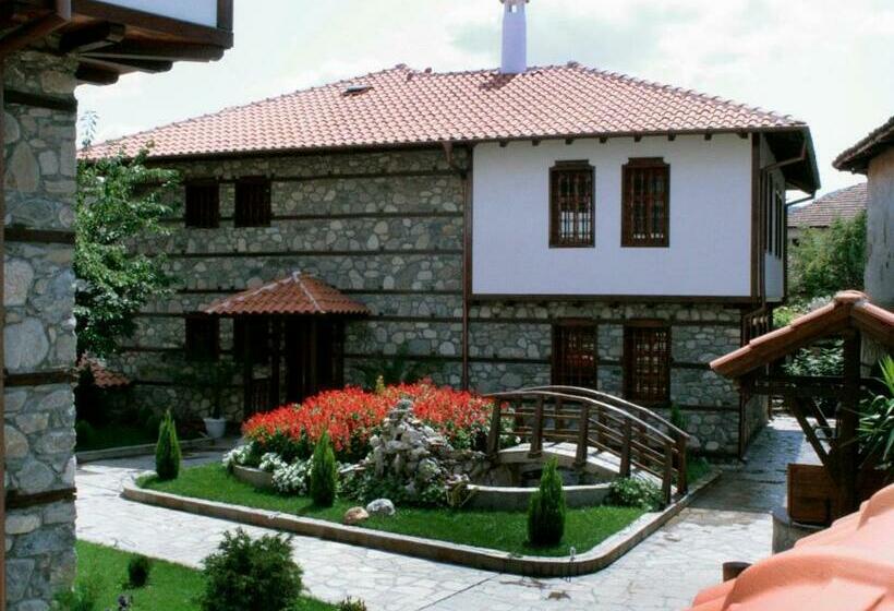 פנסיון Enchevite Strannopriemnitsi