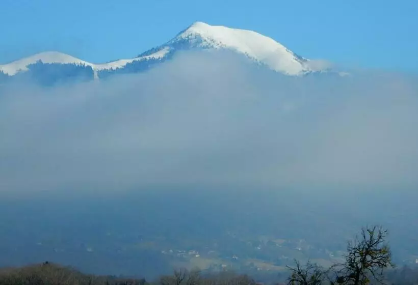 Majatalo Le Charmagit