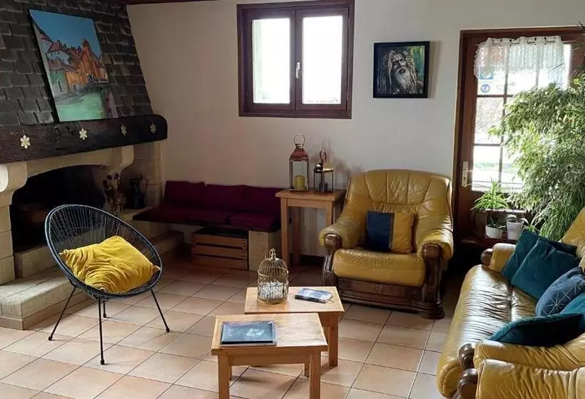 Majatalo Le Charmagit