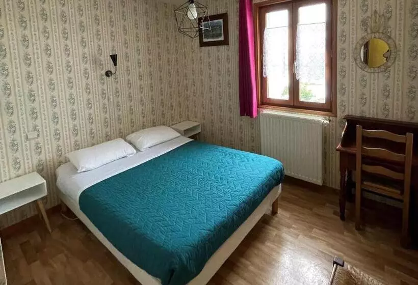 Majatalo Le Charmagit