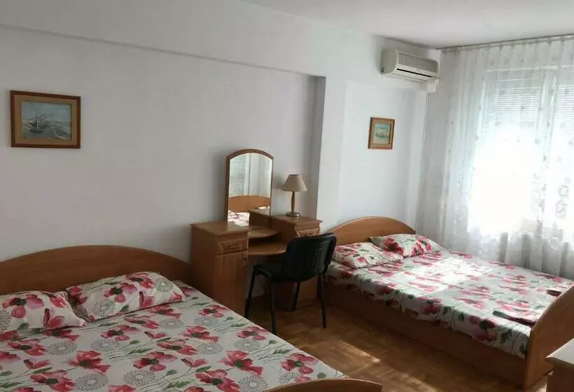 پانسیون Milena`s House