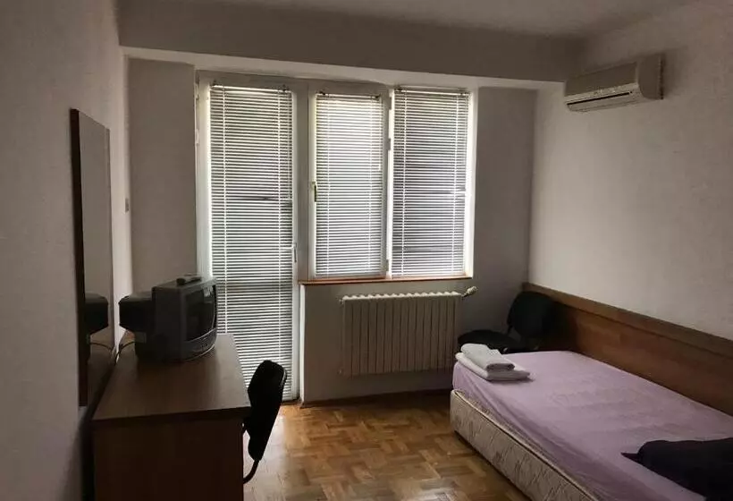پانسیون Milena`s House