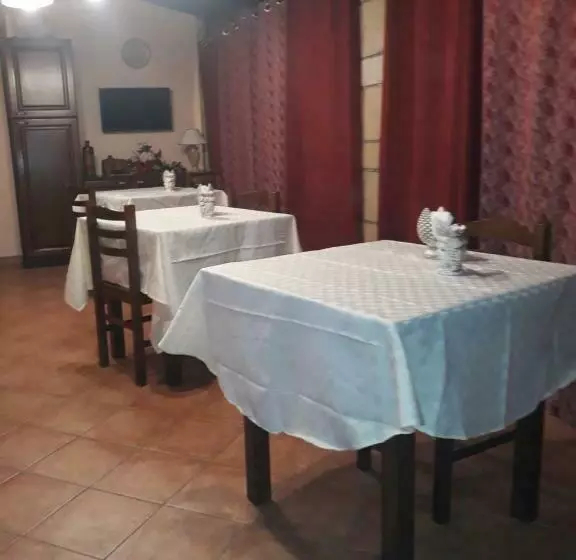 پانسیون Villa Enza
