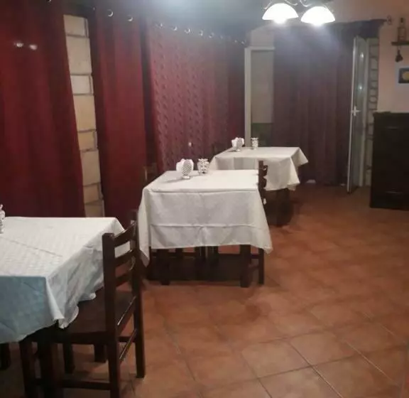 پانسیون Villa Enza