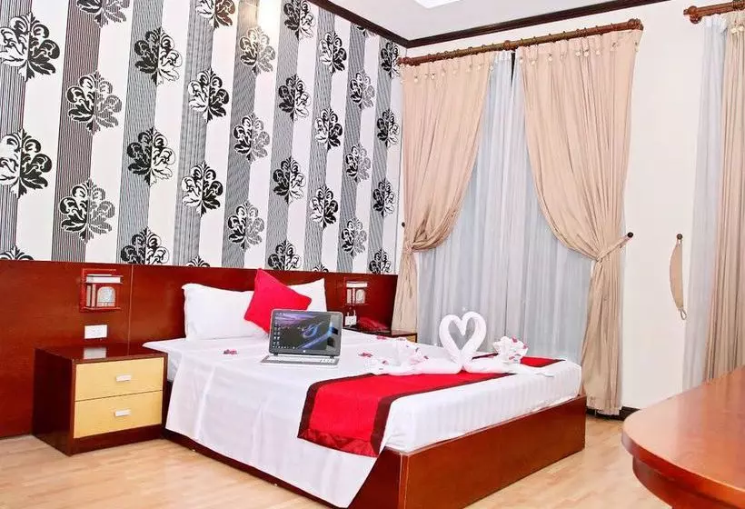 Golden Luxury Hotel - Old Quarter