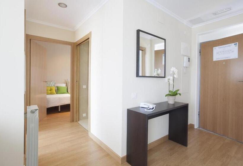 Aparthotel Jardines De Aristi