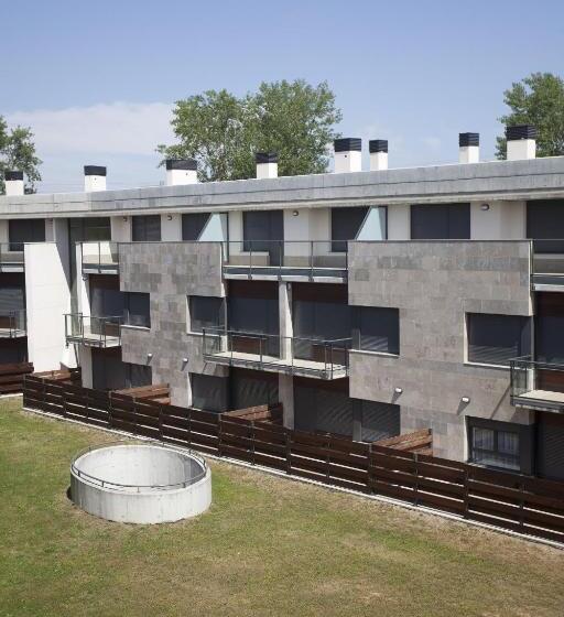 Aparthotel Jardines De Aristi