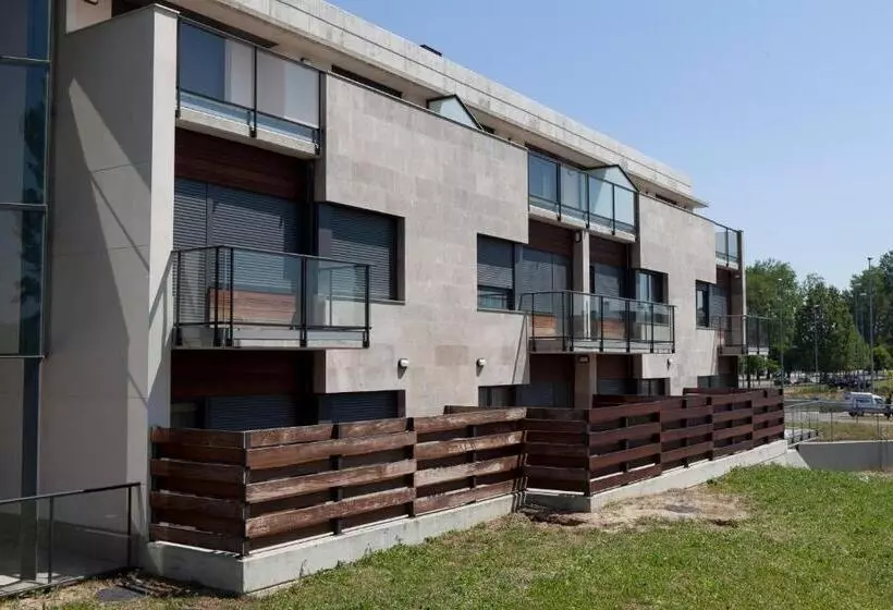 Aparthotel Jardines De Aristi