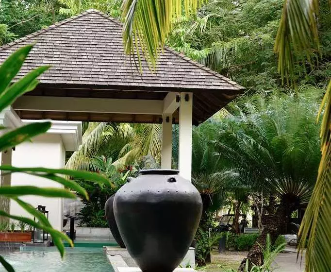 Hilton Seychelles Labriz Resort & Spa