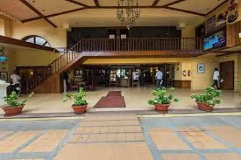 Отель Acron Candolim Regina