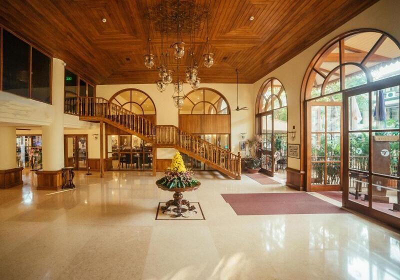 فندق Acron Candolim Regina