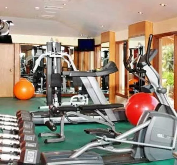 Отель Acron Candolim Regina