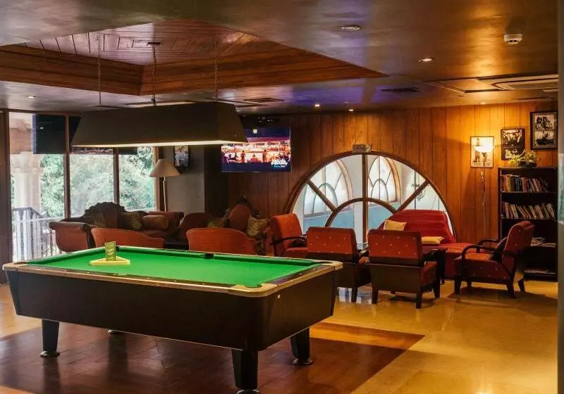 Отель Acron Candolim Regina