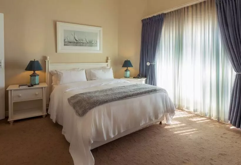 هتل Burning Shore