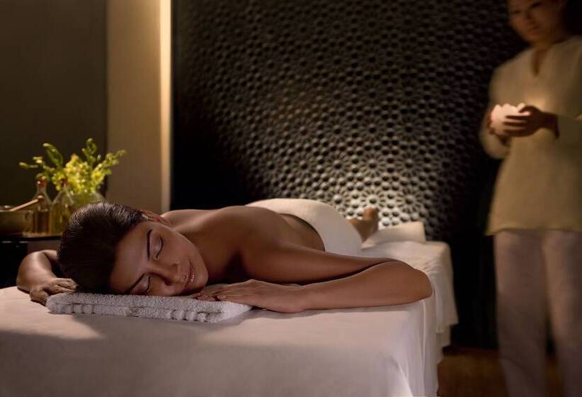 בית מלון כפרי Courtyard By Marriott Ahmedabad