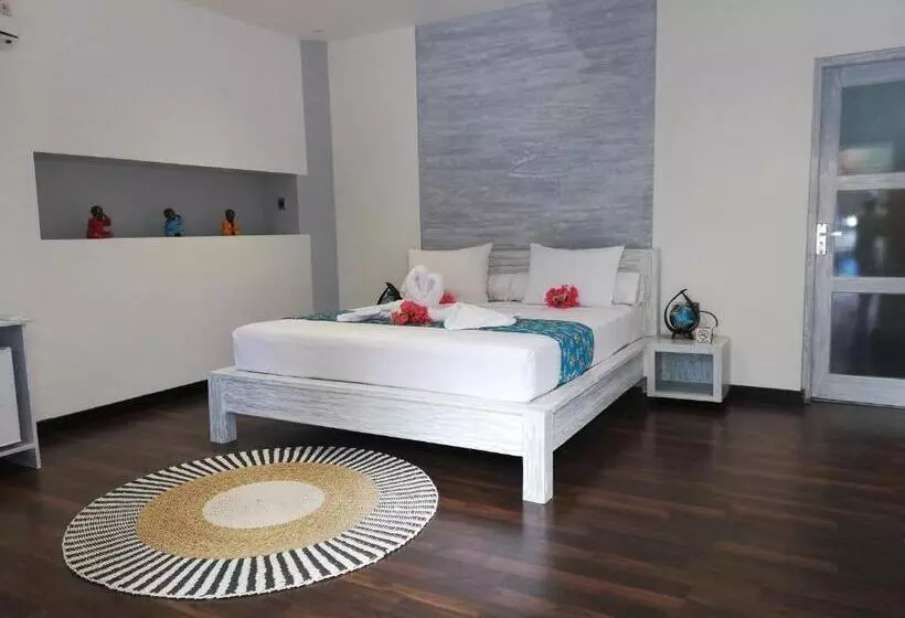 هتل Danima Resort