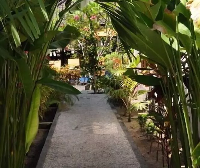 هتل Danima Resort