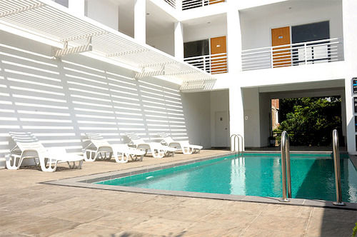 ホテル Concord Grand