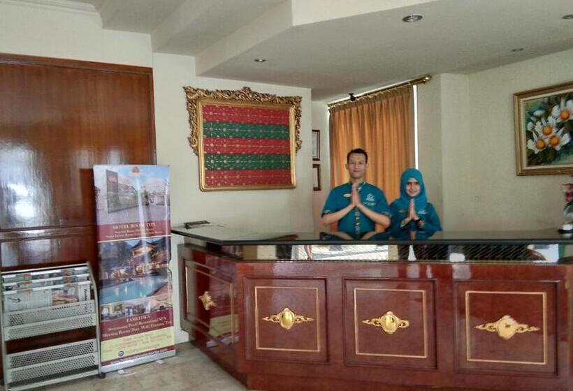 فندق Indah Palace Yogyakarta