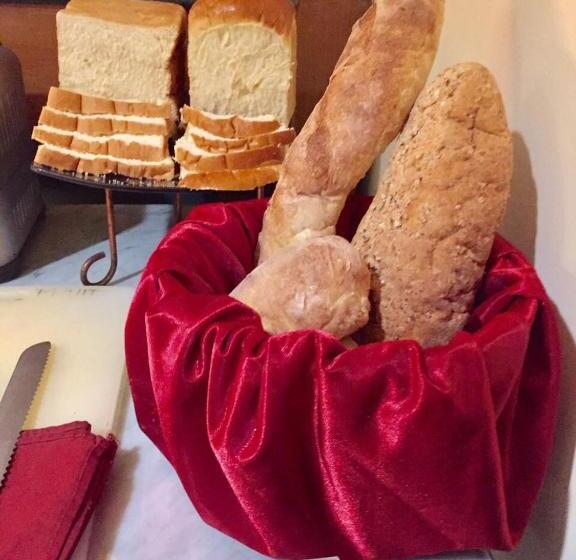 فندق Indah Palace Yogyakarta