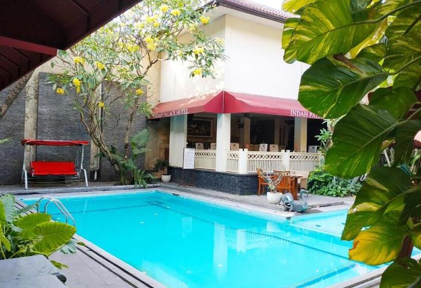فندق Indah Palace Yogyakarta