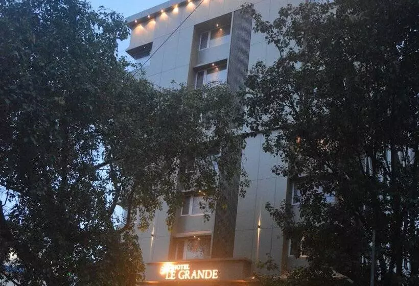 酒店 Le Grande Mumbai International Airport