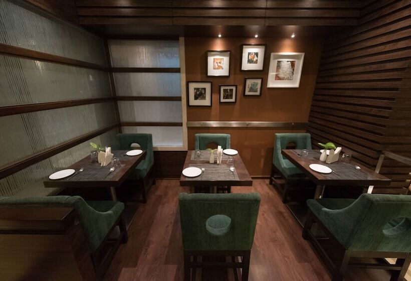 호텔 Le Grande Mumbai International Airport