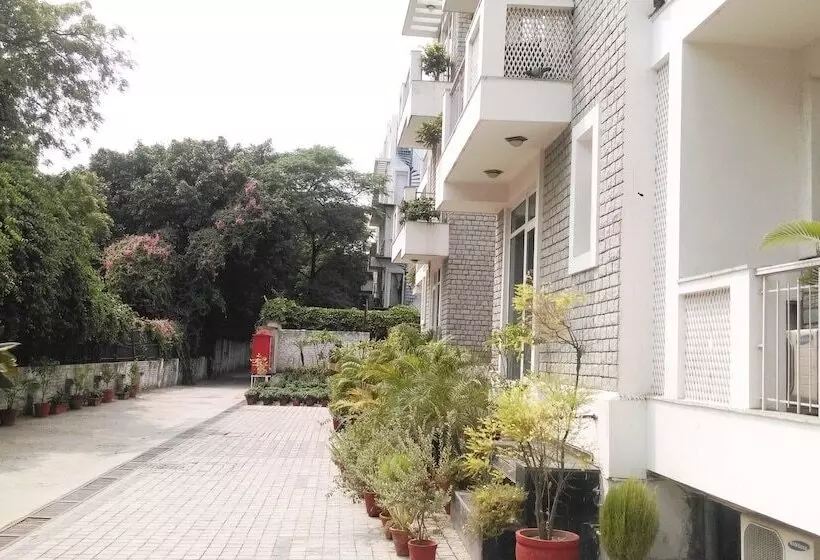 Hotel Mantra Amaltas