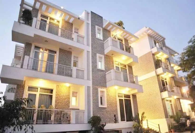 Hotel Mantra Amaltas